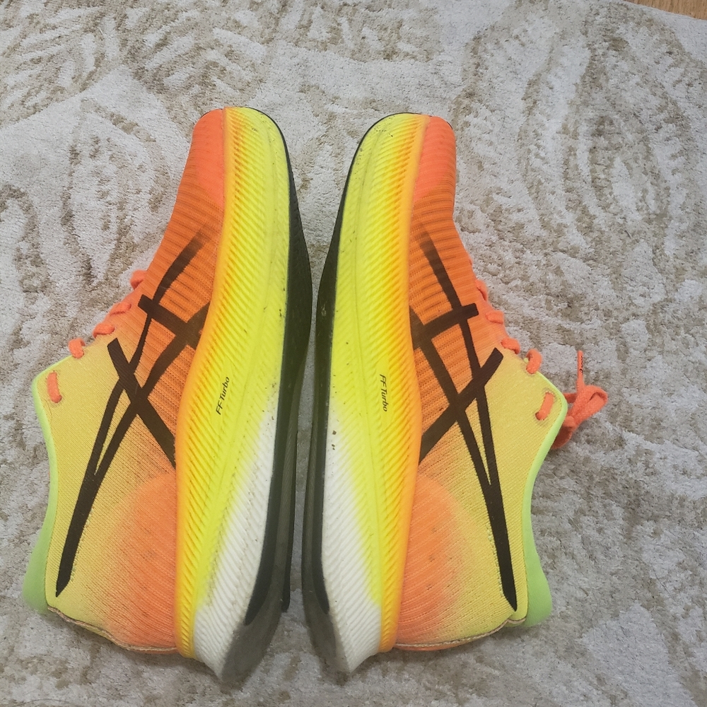 Women | ASICS shoes - Picture 8 of 9